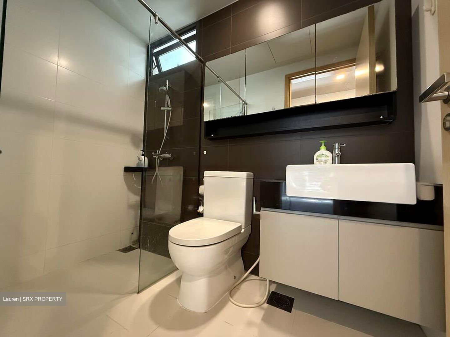 Esparina Residences (D19), Condominium #549923661